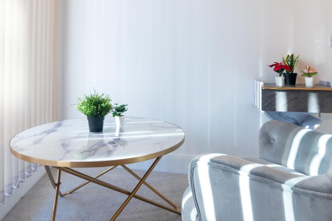 Luxury 2 Bedrooms - 2 Bathrooms - F5 London Bagian luar foto
